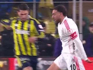 Beşiktaş'tan devre arasında hakeme tepki!