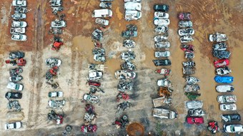 Deprem felaketinde 44'üncü gün! Gaziantep'te enkazdan çıkarılan araçlar toplandı