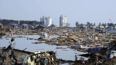 Japonya, Fukuşima'daki radyoaktif suya yönelik kararını erteledi