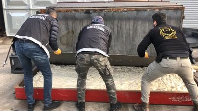 Mersin'de kömür kazanından 200 bin adet captagon hap çıktı