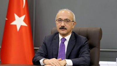 Lütfi Elvan: 2021'i yüzde 9'un üzerinde büyümeyle kapatmayı öngörüyoruz