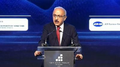 Lütfi Elvan'dan enflasyon ve döviz kuru değerlendirmesi