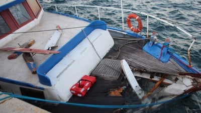Ege'de kaçak göçmen teknesi battı: 13 ölü