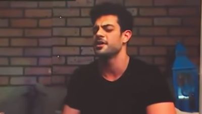 Hadise'nin nişanlısı Mehmet Dinçerler, şarkı söyledi