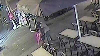Büyükada'da, kız çocuğunu kaçırmaya çalışan şahıs darbedildi
