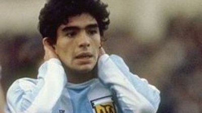 Diego Armando Maradona kimdir?