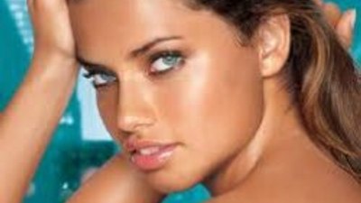 Adriana Lima kimdir