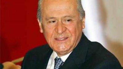 Devlet Bahçeli kimdir?