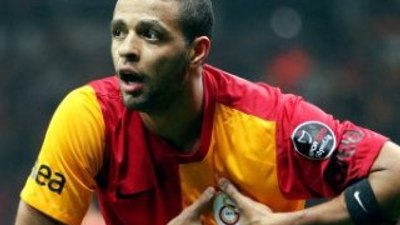 Felipe Melo kimdir