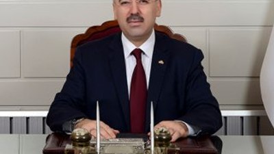 Mahmut Ak kimdir