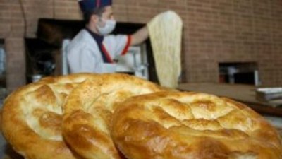 Ramazan pidesi İzmir'de 1 lira