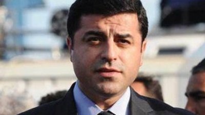 Demirtaş Hopa için iş makinesi istedi