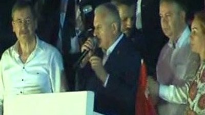 Başbakan Yıldırım Kızılay Meydanı'nda halka hitap etti