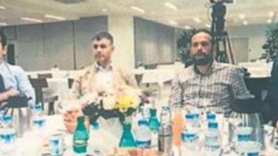 Fuat Avni'nin fotoğraf albümü ortaya çıktı