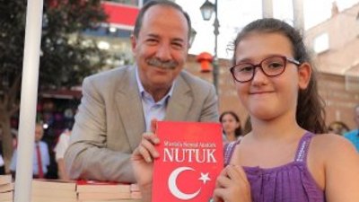 Edirne Belediyesi'nden öğrencilere Nutuk