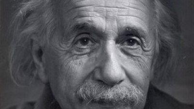 Albert Einstein kimdir