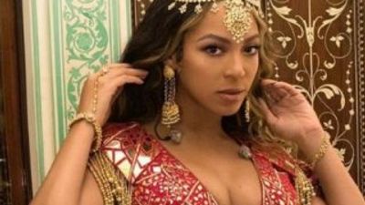 Hindistan'da yılın düğünü: Beyonce sahne aldı