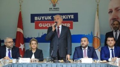 Mevlüt Uysal Büyükçekmece'de vatandaşlarla buluştu