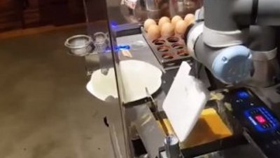 Omlet yapan robot