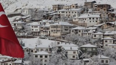 Beypazarı konaklarında kar manzarası