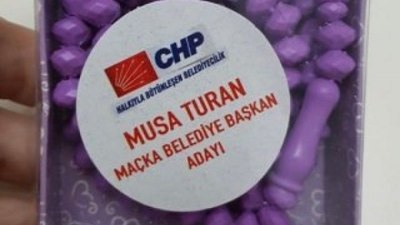 CHP tespih dağıttı