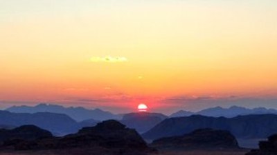 Dünyadaki Mars: Wadi Rum'da çöl kampı