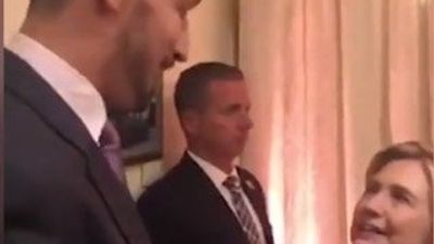 Hillary Clinton, FETÖ'cü Enes Kanter'i ağırladı