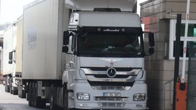 Sınır kapılarına tırlar için randevulu sistem geliyor