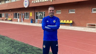 Semih Şentürk Fenerbahçe'de altyapı antrenörü oldu