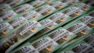 Yılbaşı çekilişinin İzmirli talihlisi zaman aşımına 28 gün kala ortaya çıktı