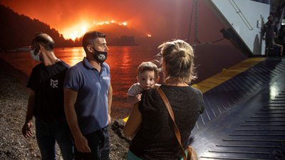 Yunanistan, orman yangınları karşısında çaresiz kaldı