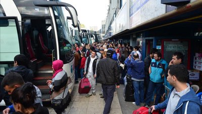 İzmir'de 18 yaşından küçük çocuklara otobüs ve uçak bilet satışı yapılmayacak