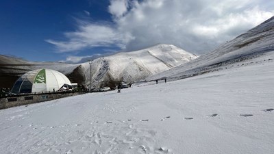 Palandöken'in zirvesi yeniden bembeyaz