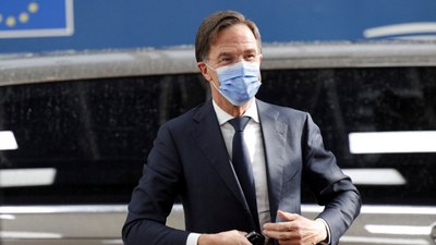 Hollanda'da hükümeti kurma görevi dördüncü kez Rutte'de