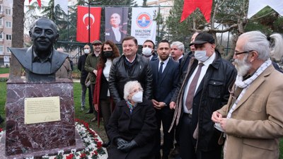 CHP'li Maltepe Belediyesi'nden Cemal Süreya Parkı açılışı