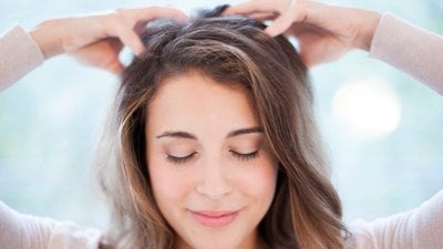 Her gece saça kuru masaj yapmanın 4 faydası