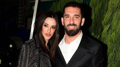 Arda Turan ile Aslıhan Doğan'ın yakışıklı oğulları şimdiden favori! Küçüğünün tatlılığı diş kamaştırır...