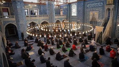 Ramazan imsakiyesi: 23 Nisan 2022 Cumartesi teravih namazı saat kaçta? Tüm illerin teravih saatleri