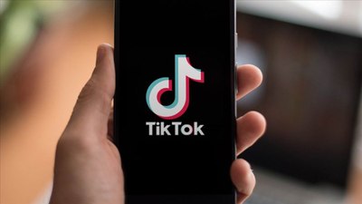 Canlı yayında mültecilere yapılan yardımlar, TikTok'un kasasına giriyor