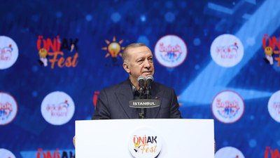 Cumhurbaşkanı Erdoğan, üniversiteli gençlerle buluştu