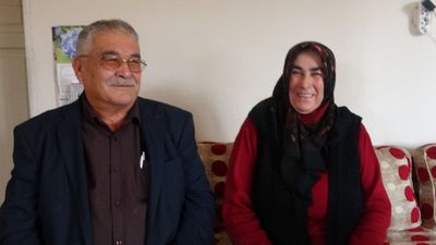 Adana'da eşine, evlilik yıl dönümü hediyesi olarak tüm mal varlığını verdi