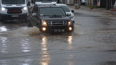 Silopi'de okullara sağanak yağış tatili