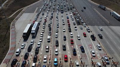 Türkiye'de trafiğe kayıtlı motorlu kara taşıtlarının katettiği yol açıklandı
