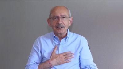 Kemal Kılıçdaroğlu'nun dilek tutup taktığı bilekliği hala kolunda