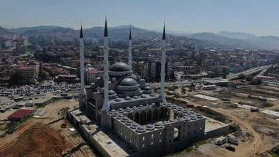 Trabzon Şehir Camii'nin açılış tarihi