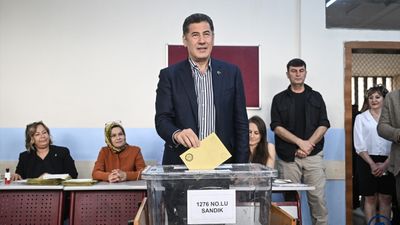 Sinan Oğan oyunu Ankara'da kullandı