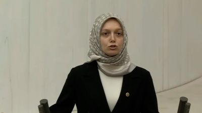 28. Dönem en genç vekili Meclis'te göreve başladı