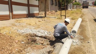 Şırnak'ta kaçak elektrik kullananlar ekiplere saldırdı