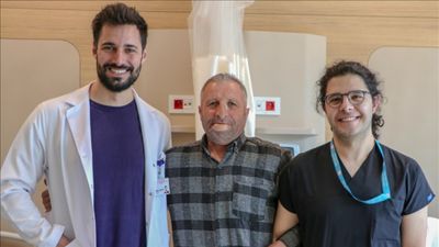 Erzurum'da kanser hastasına kol derisinden dudak yapıldı