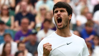 Wimbledon'da Carlos Alcaraz ve Aryna Sabalenka turladı